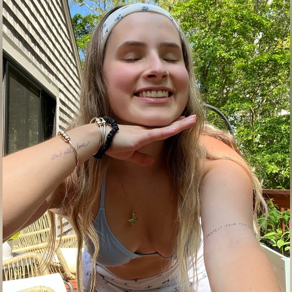 Meet your Posher, Anabelle! - Picture 6 of 11